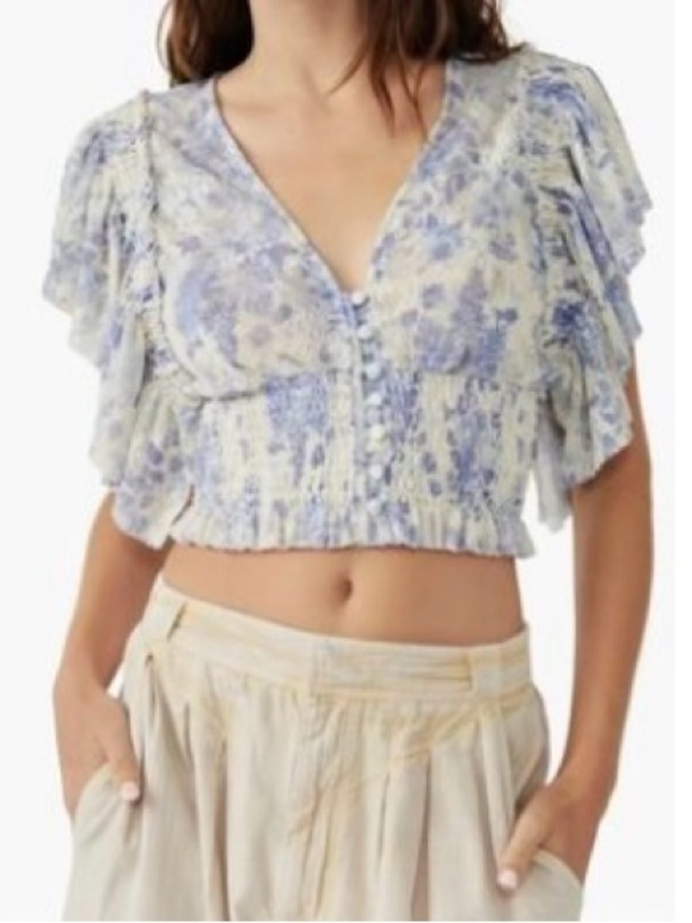 Free People Lavender Floral Flutter Sleeve Crop Top. Size S